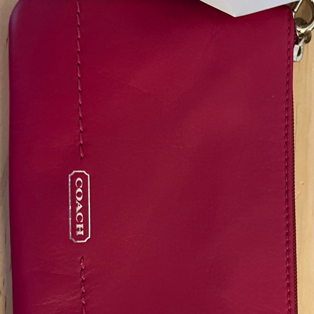 Coach Clutch Purse - Picture 4 of 4